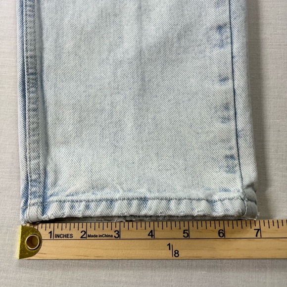 BDG Urban Outfitters Womens High Rise Baggy Light Wash Denim Jeans 25 (24 x 31) - Picture 6 of 12
